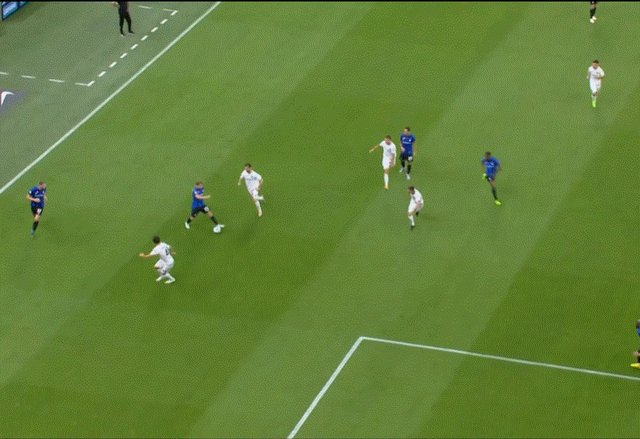 亚博体育官方网站-【意甲】劳塔罗恰尔汗奥卢开和 国米3比0斯佩齐亚