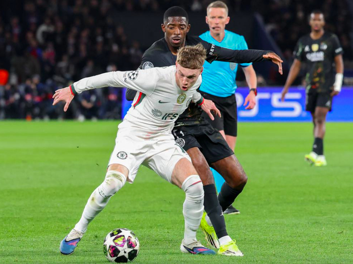 亚博体育官方网站-欧冠豪门对决 巴黎5-2切尔西 队长戴帽皇马3-0曼城 药厂1-1阿森纳|勒沃库森|巴黎圣日耳曼|巴尔韦德|巴尔科拉|皇家马德里_新浪体育_新浪新闻