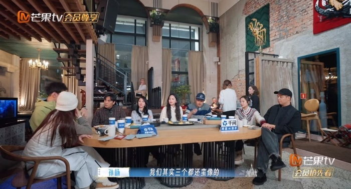 亚博体育官方网站-孙杨节目中哽咽回忆禁赛岁月，家人与张豆豆陪伴渡难关|妻子的浪漫旅行|穿越|阴霾|低谷|煎熬_新浪娱乐_新浪新闻